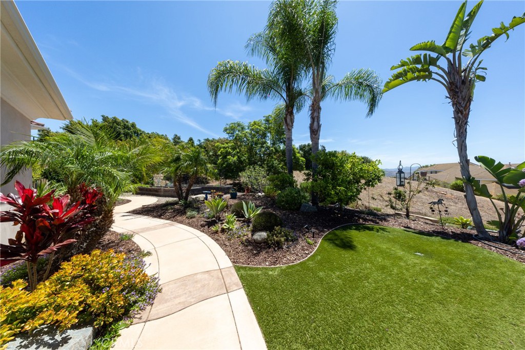 2224 Dos Lomas Fallbrook, CA 92028 - Photo 48 of 73 Gallery Image 48