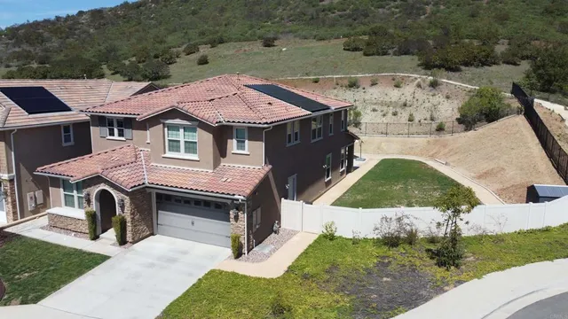 $1,040,000 | 280 Shetland Way, Fallbrook, CA 92028