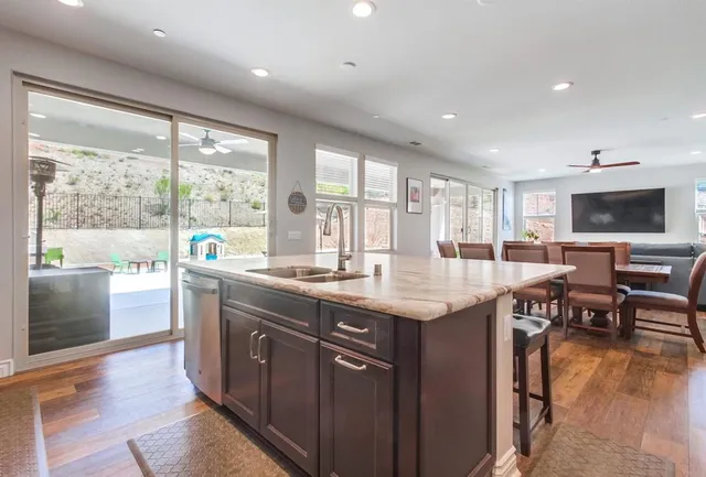 $1,040,000 | 280 Shetland Way, Fallbrook, CA 92028