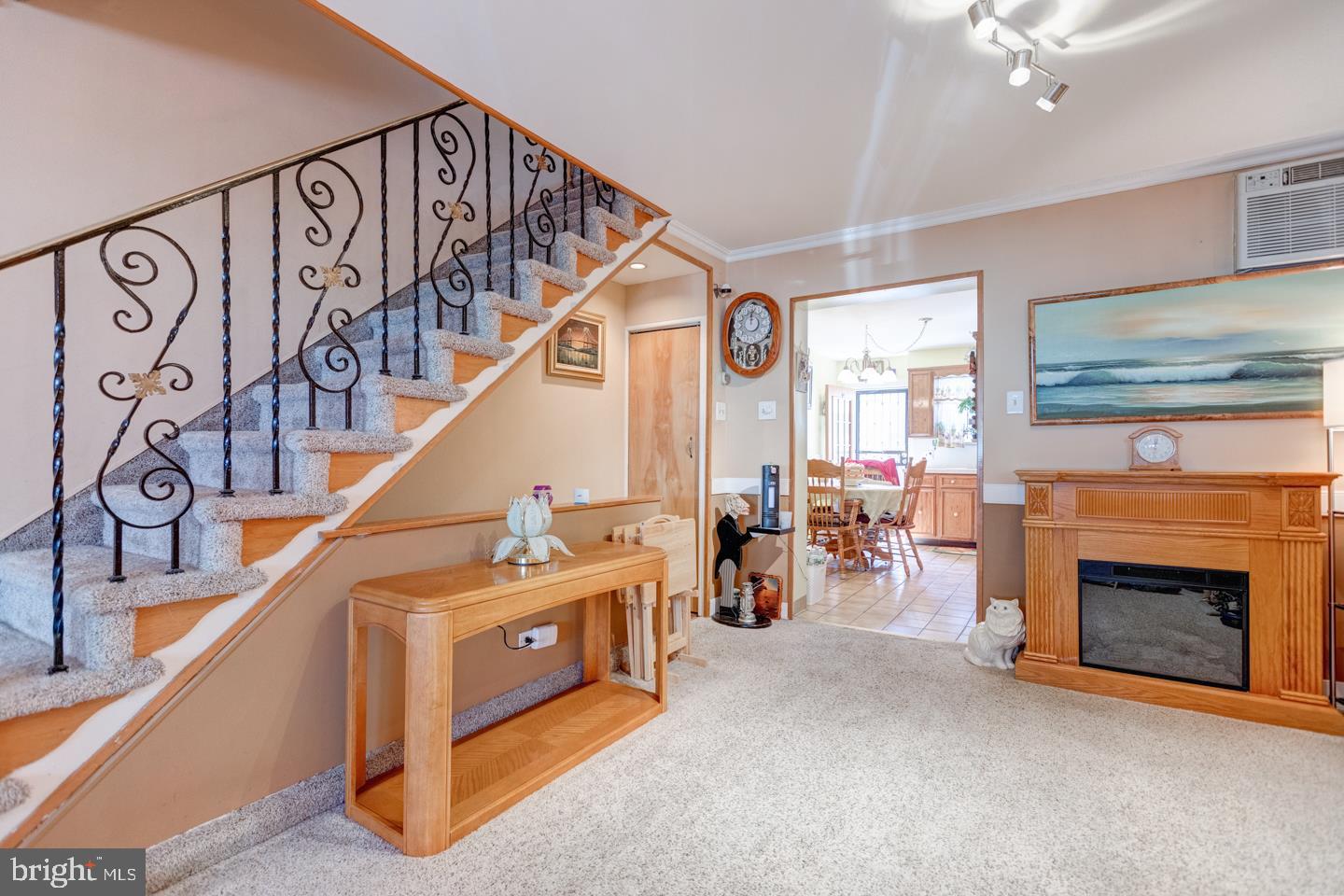 1128 Tree Street Philadelphia, PA 19148 - Photo 8 of 26 Gallery Image 8
