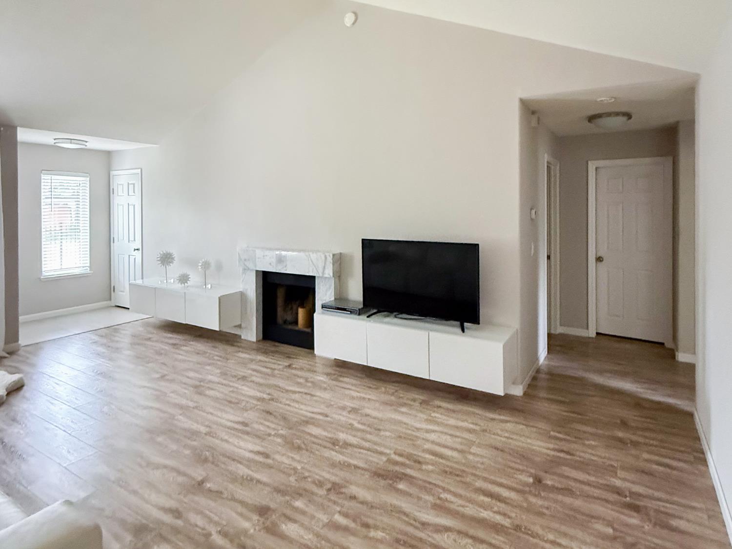 535 N Street Rio Linda, CA 95673 - Photo 8 of 33