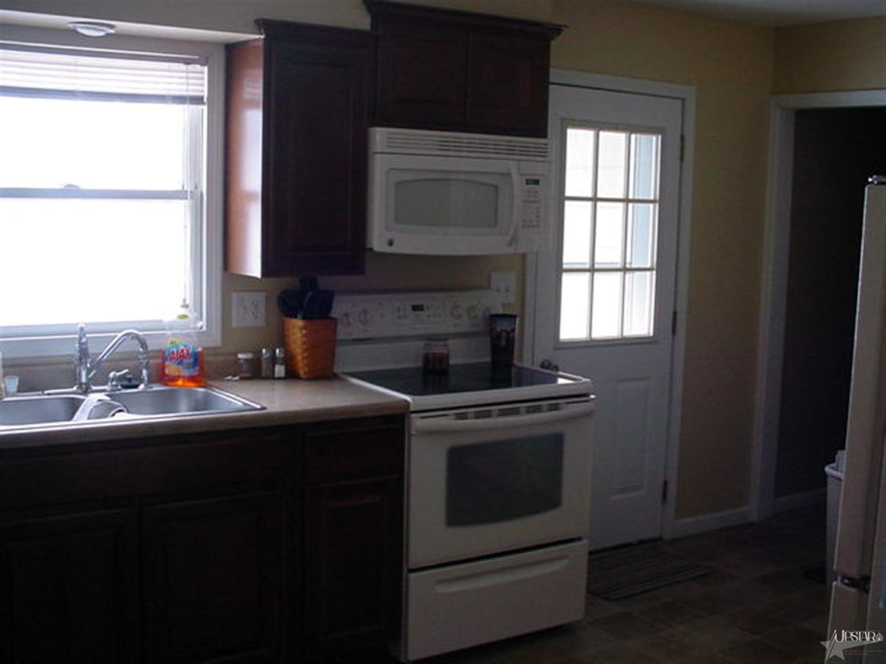 403 Gage Avenue Decatur, IN 46733 - Photo 3 of 13