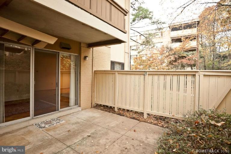 17 Hamill Road, Unit A Baltimore, MD 21210 - Photo 16 of 21 a view of a house with a outdoor space