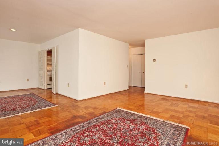17 Hamill Road, Unit A Baltimore, MD 21210 - Photo 4 of 21 a view of an empty room