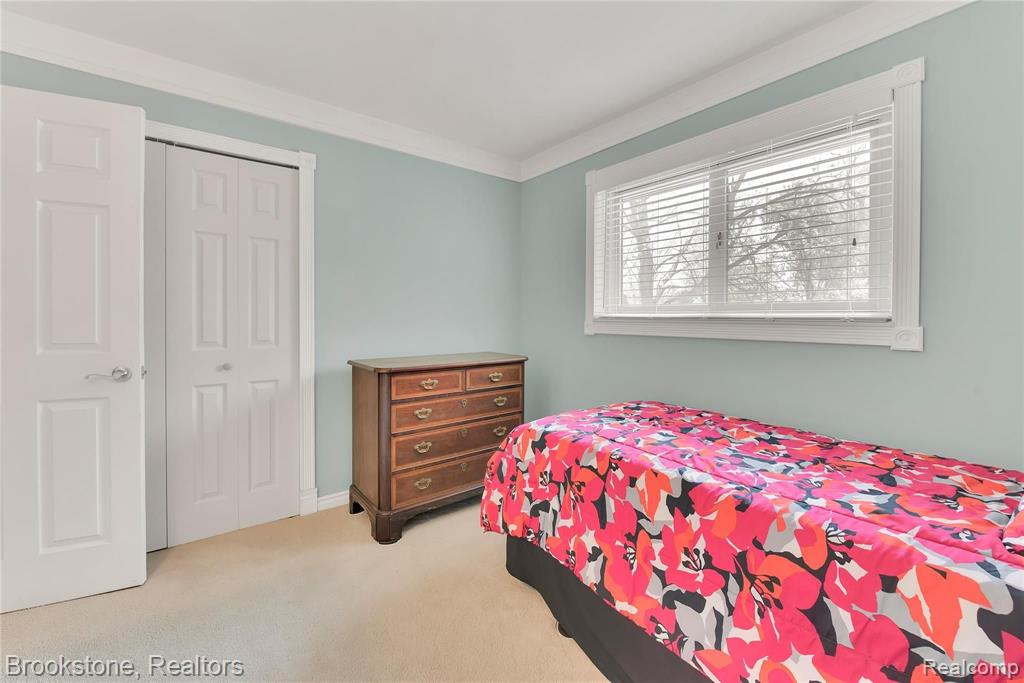 16441 Riverside Street Livonia, MI 48154 - Photo 19 of 22