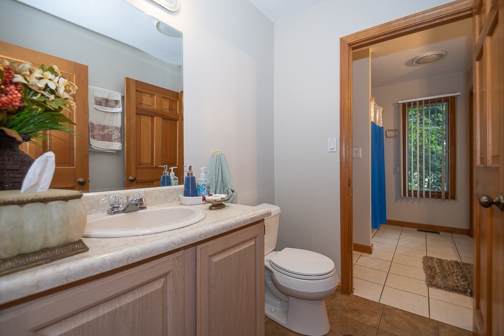 3 Spring Valley Road Worcester, MA 01609 - Photo 23 of 37 Gallery Image 23