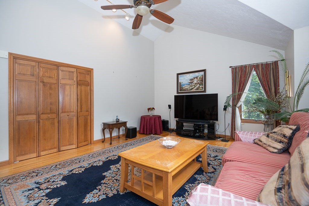 3 Spring Valley Road Worcester, MA 01609 - Photo 27 of 37 Gallery Image 27