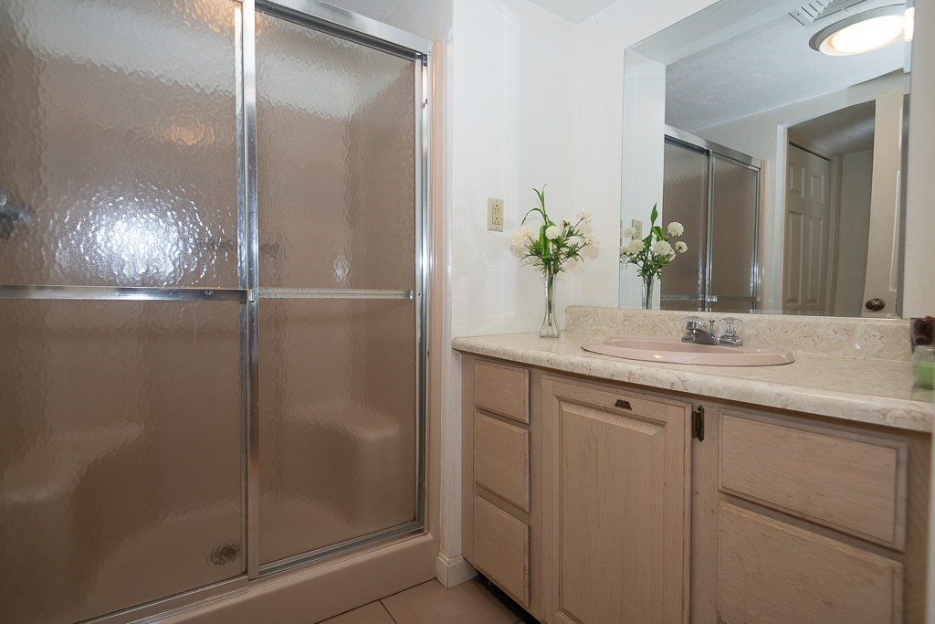 3 Spring Valley Road Worcester, MA 01609 - Photo 36 of 37 Gallery Image 36