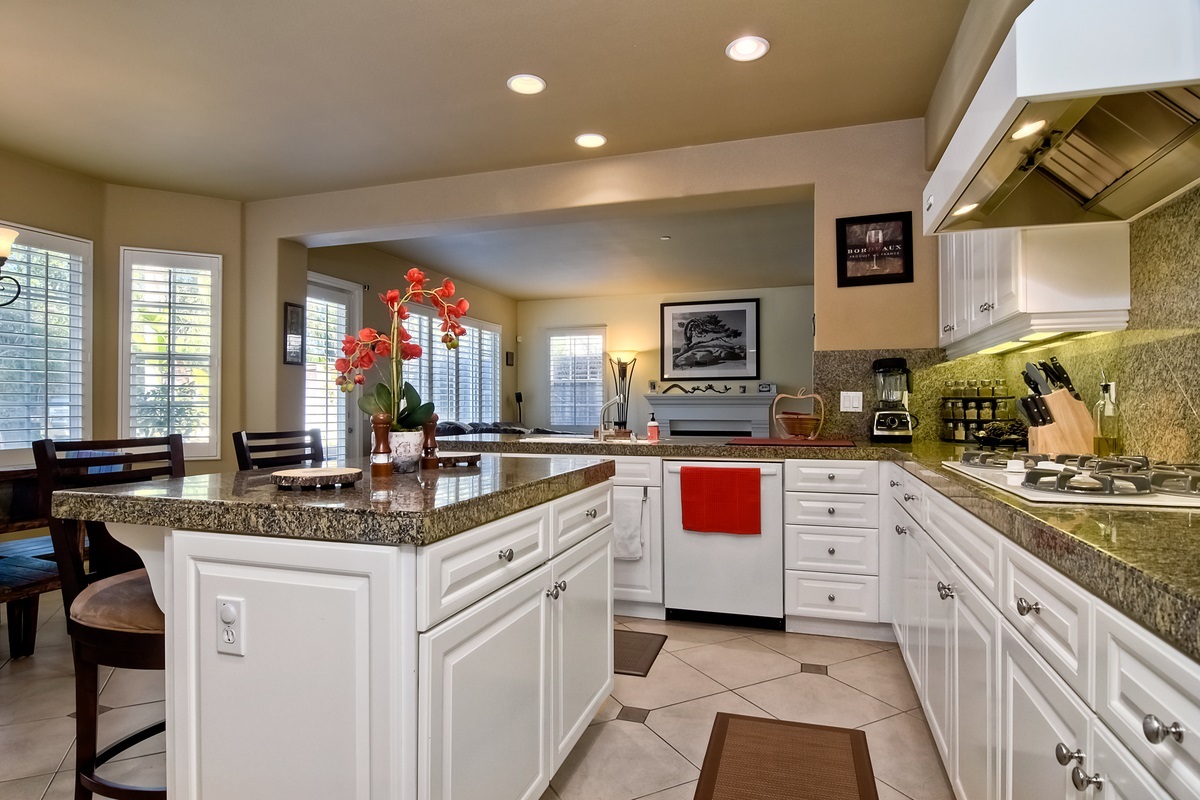 3633 Sage Canyon Drive Encinitas, CA 92024 - Photo 8 of 25