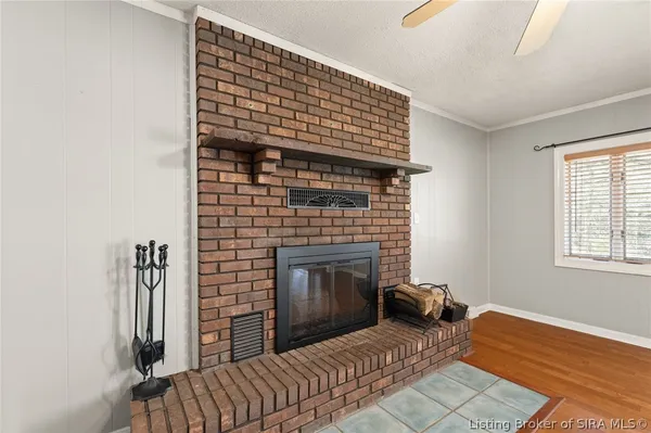 $365,000 | 6256 Scottsville Road, Floyds Knobs, IN 47119