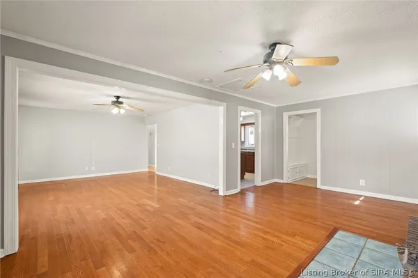 $365,000 | 6256 Scottsville Road, Floyds Knobs, IN 47119