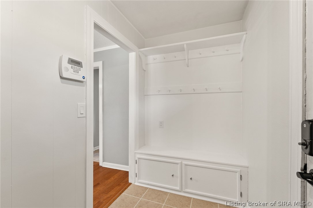 6256 Scottsville Road Floyds Knobs, IN 47119 - Photo 37 of 51