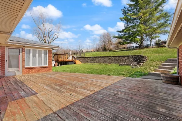 $365,000 | 6256 Scottsville Road, Floyds Knobs, IN 47119