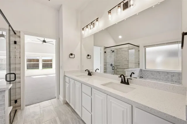 $414,384 | 200 Sweetwater Drive, Commerce, TX 75428