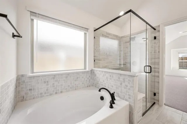 $414,384 | 200 Sweetwater Drive, Commerce, TX 75428