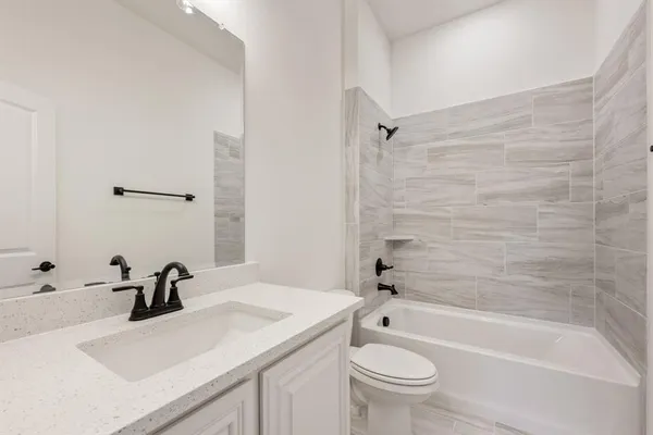 $384,384 | 200 Sweetwater Drive, Commerce, TX 75428