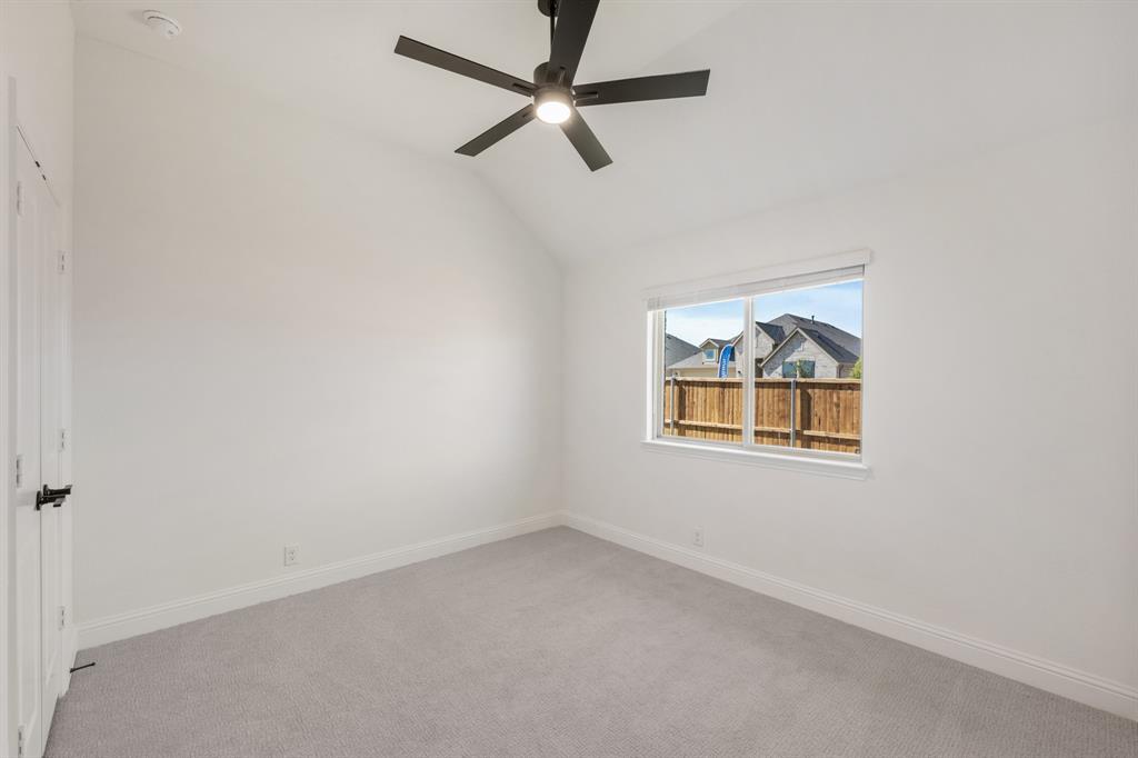 200 Sweetwater Drive Commerce, TX 75428 - Photo 27 of 34