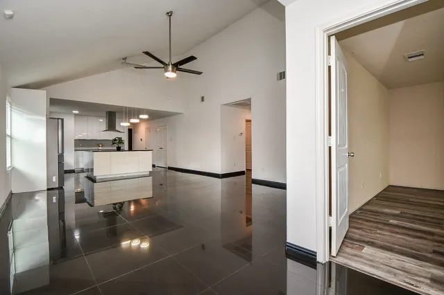 $2,150 | 2015 Treasure Mountain Drive, Spring, TX 77388