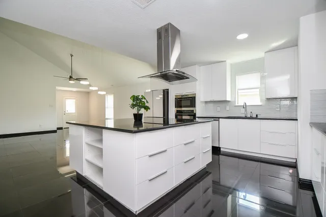 $2,150 | 2015 Treasure Mountain Drive, Spring, TX 77388