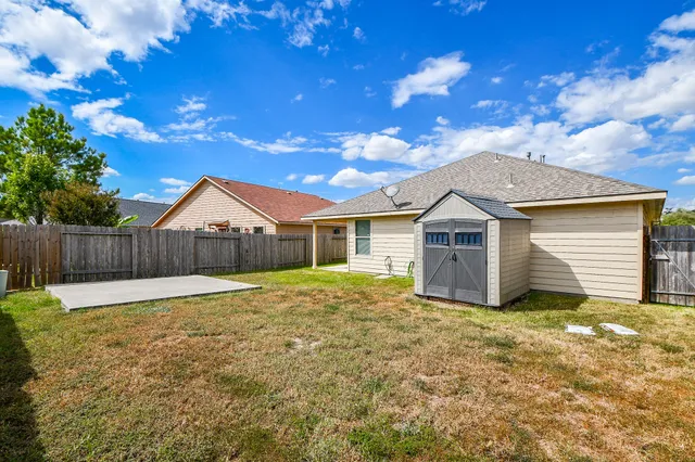 $2,150 | 2015 Treasure Mountain Drive, Spring, TX 77388
