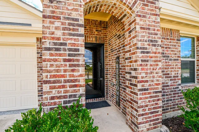 $2,150 | 2015 Treasure Mountain Drive, Spring, TX 77388