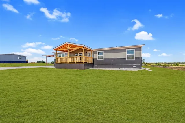 $279,000 | 4650 Lone Star Road, Poolville, TX 76487