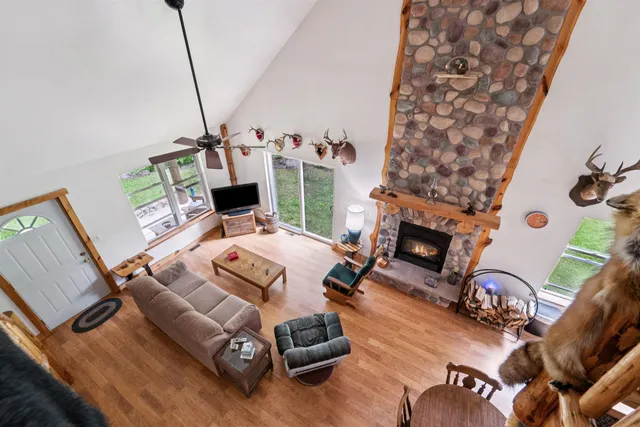 $600,000 | 5093 Co Hwy G, Argonne, WI 54511