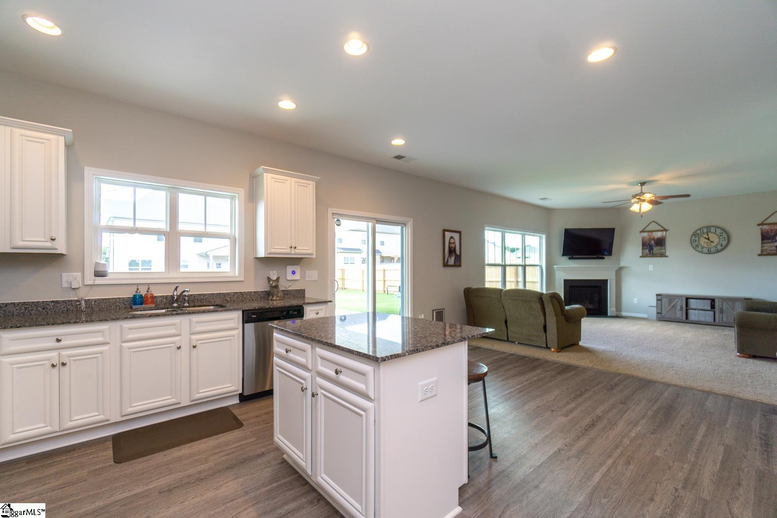 710 Camberwell Road Simpsonville, SC 29680 - Photo 13 of 33 Gallery Image 13