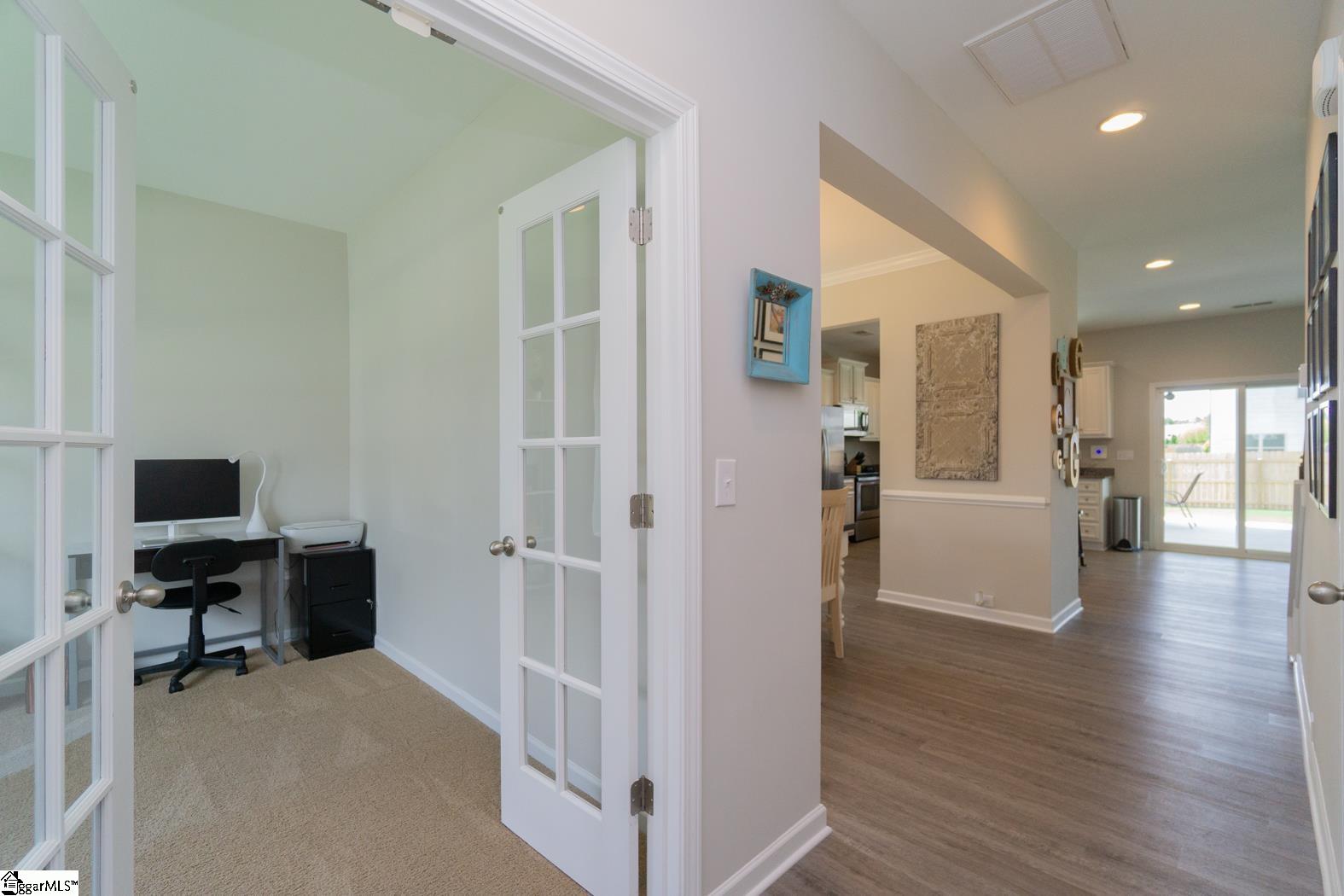 710 Camberwell Road Simpsonville, SC 29680 - Photo 4 of 33 Gallery Image 4