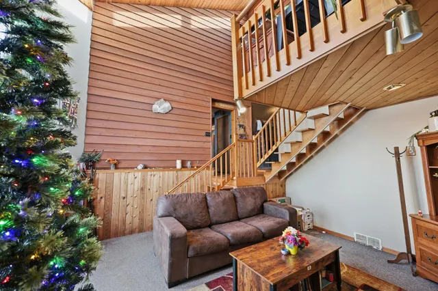 $599,999 | 10870 Grand Lake Road, Cold Spring, MN 56320