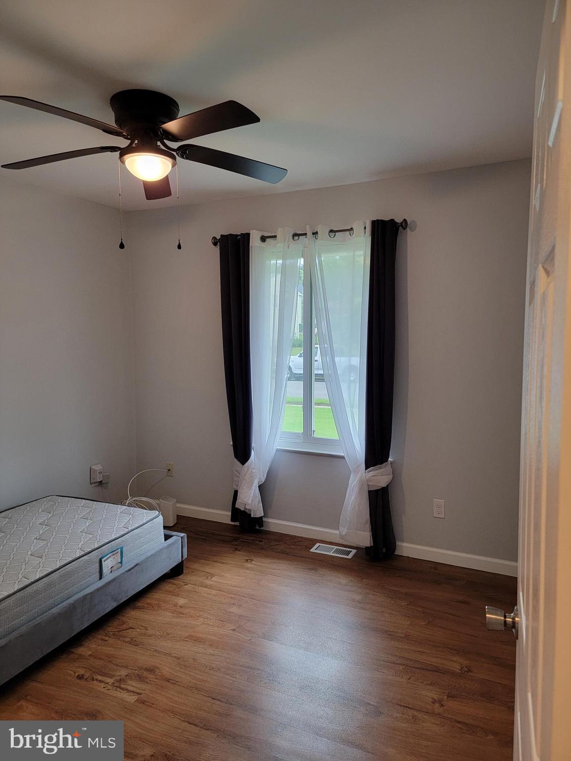 321 Independence Boulevard Lawnside, NJ 08045 - Photo 26 of 36 Office space/Bedroom 3.