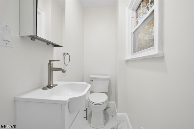 20 Undercliff Road Millburn, NJ 07041 - Photo 17 of 32 Gallery Image 17