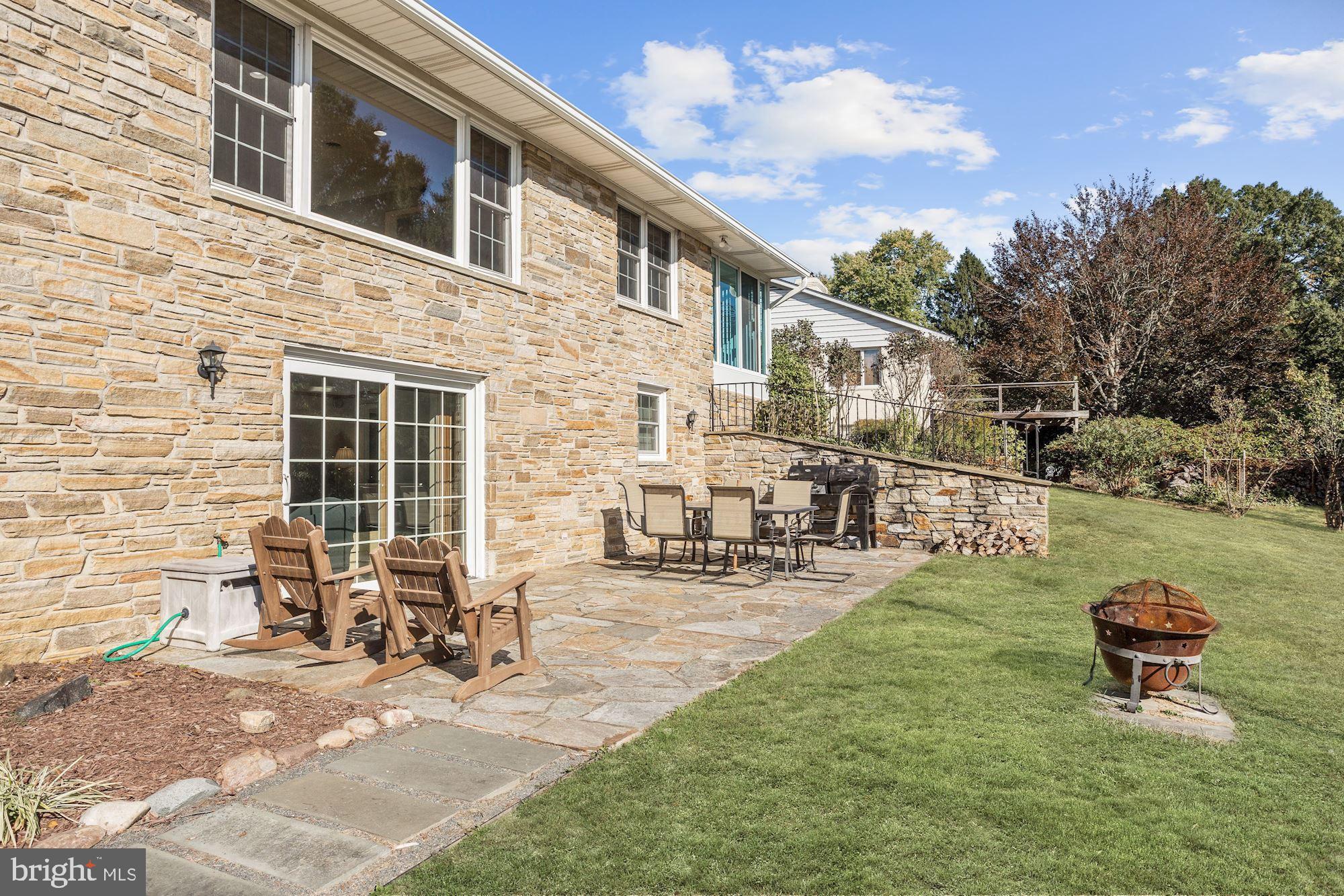 3921 Chatham Road Ellicott City, MD 21042 - Photo 24 of 30 Patio