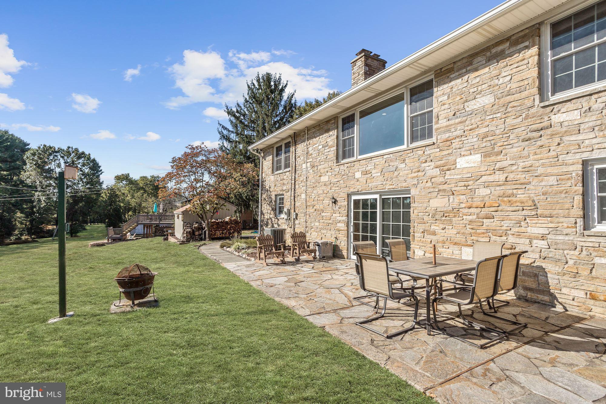 3921 Chatham Road Ellicott City, MD 21042 - Photo 25 of 30 Patio