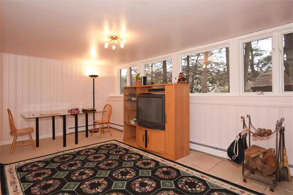 30 Patterson Road Lexington, MA 02421 - Photo 8 of 11