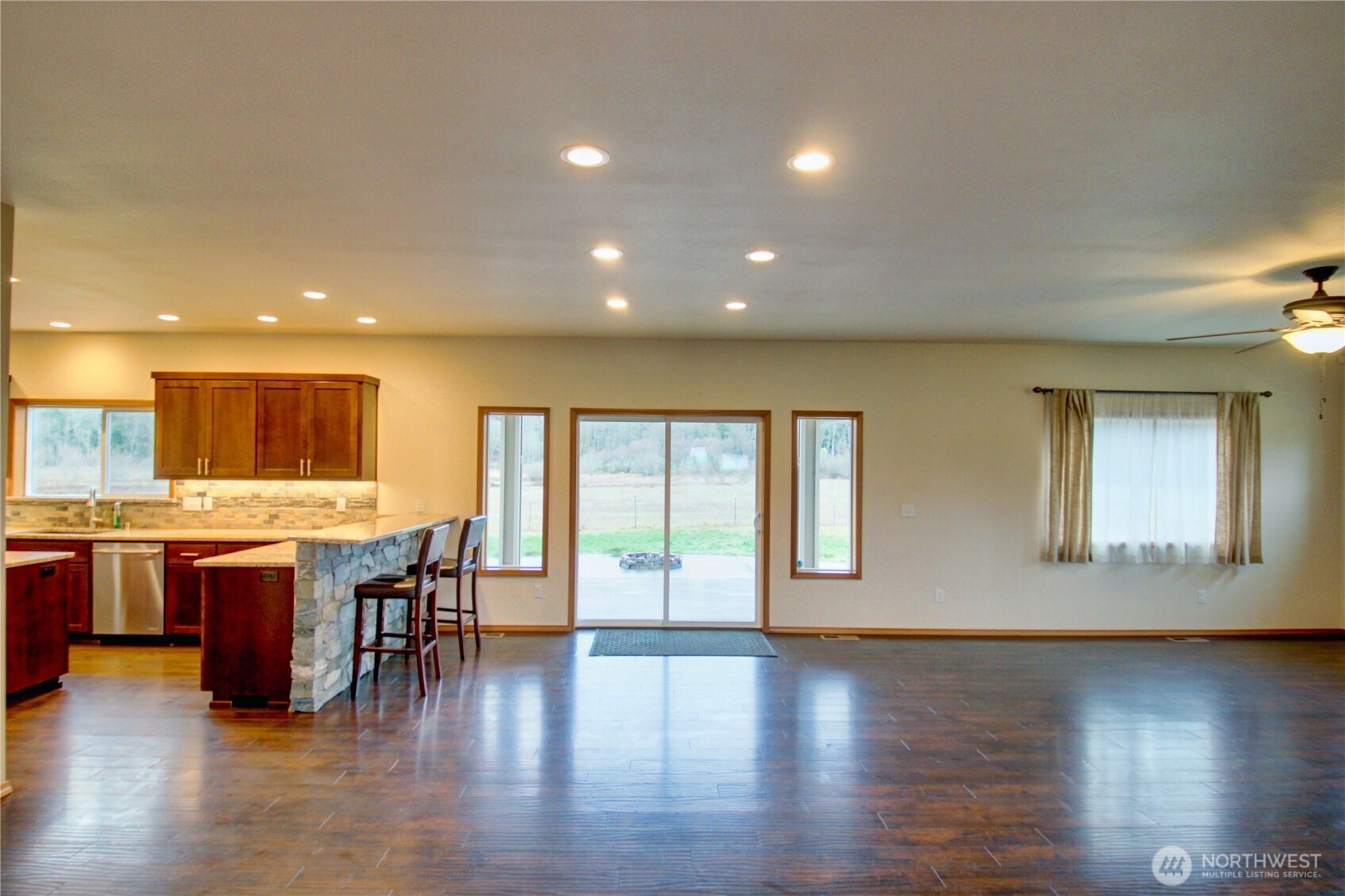 32839 Hamilton Cemetery Road Sedro-Woolley, WA 98284 - Photo 11 of 31