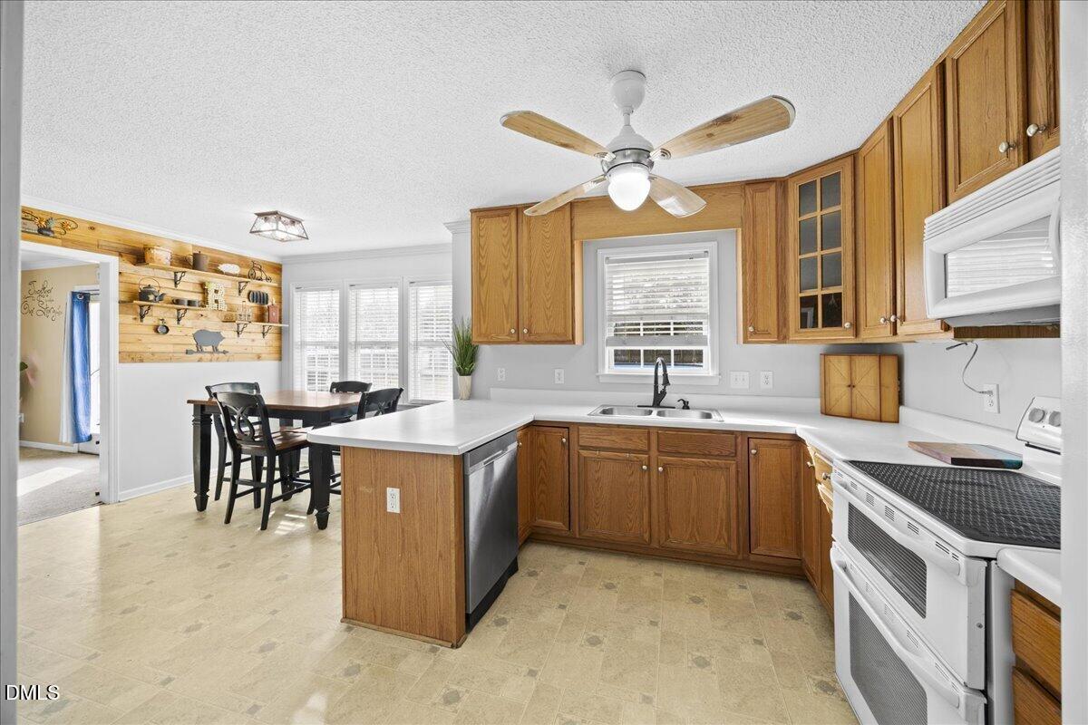 1320 Sunswept Circle Raleigh, NC 27603 - Photo 5 of 39 13-2A1A9253