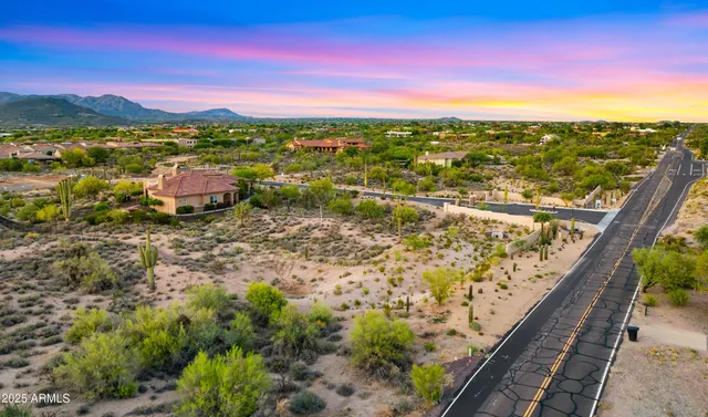 $450,000 | 8650 East Stagecoach Pass, Unit 6, Carefree, AZ 85377