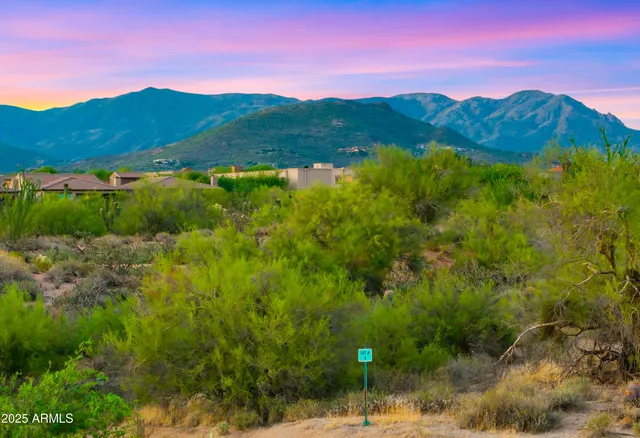 $450,000 | 8650 East Stagecoach Pass, Unit 6, Carefree, AZ 85377