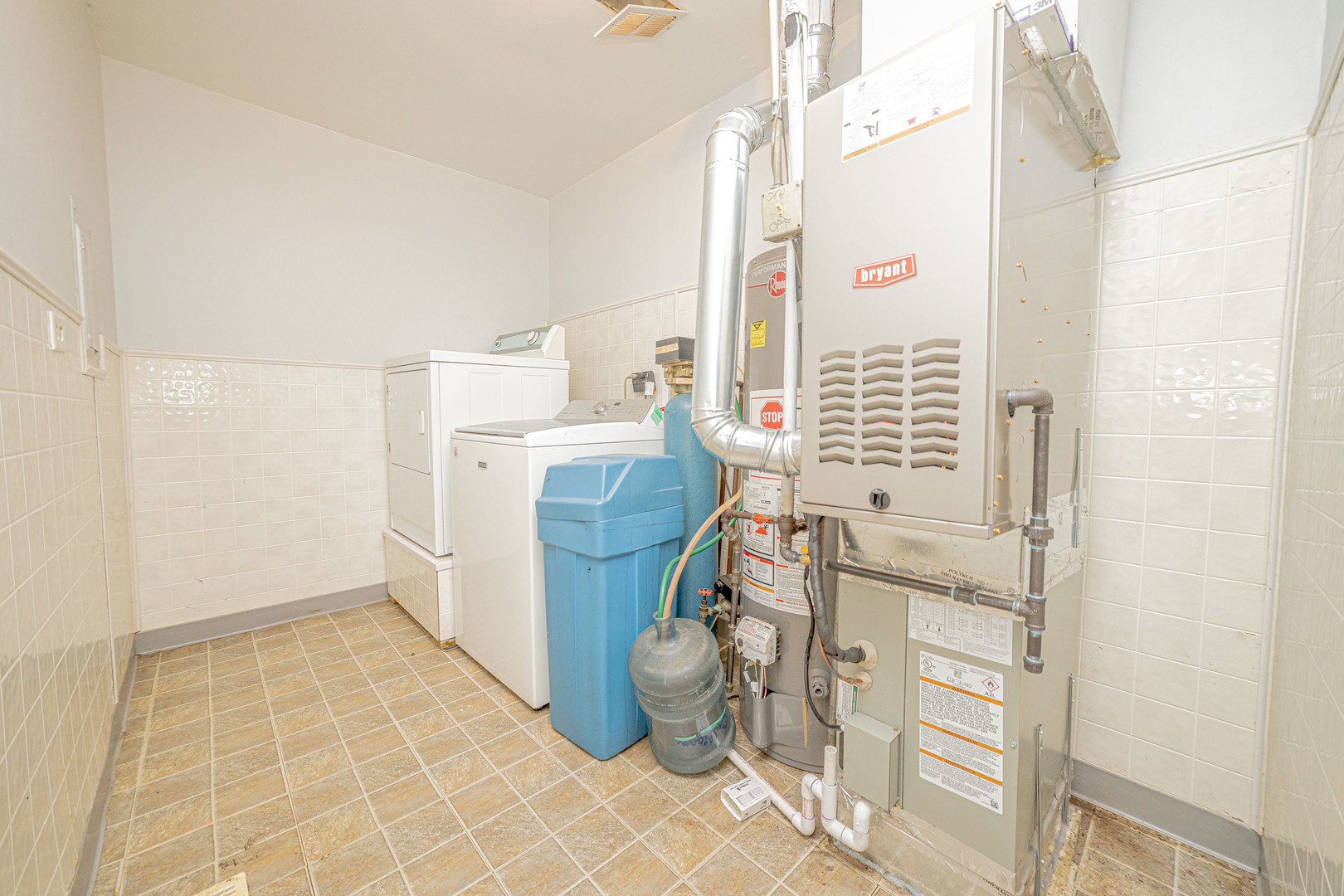 640 Rockhurst Road Bolingbrook, IL 60440 - Photo 11 of 16 Gallery Image 11