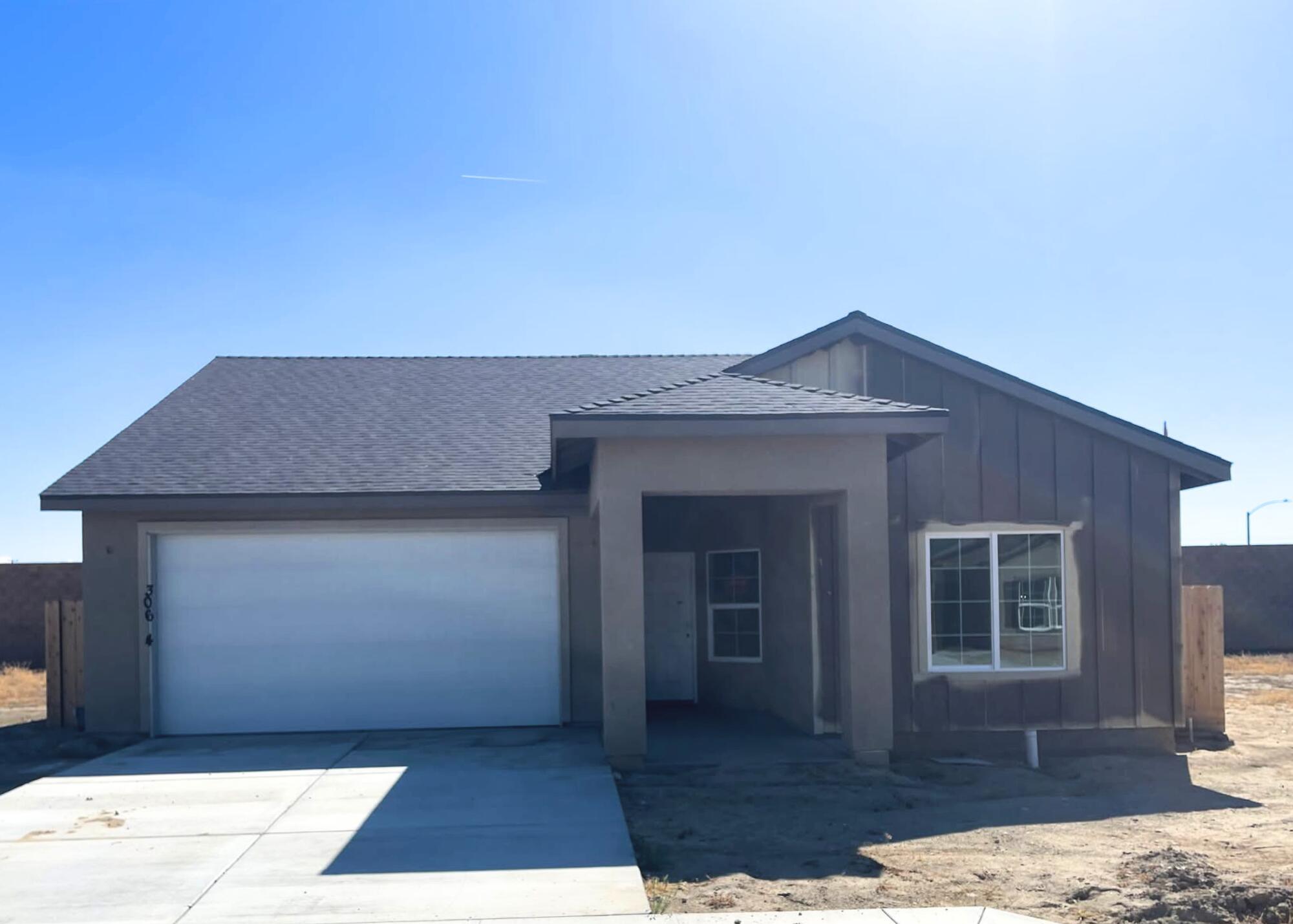 30644 Bellwood Road Visalia, CA 93291 - Photo 1 of 1 30644