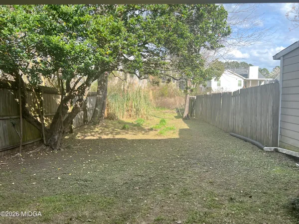 $1,400 | 137 North Springs Court, Macon, GA 31210