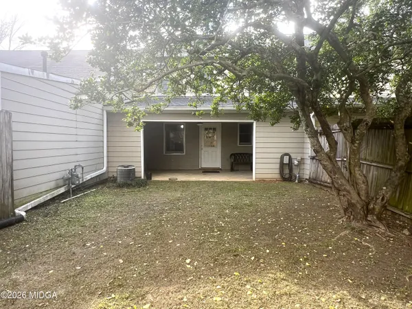 $1,400 | 137 North Springs Court, Macon, GA 31210