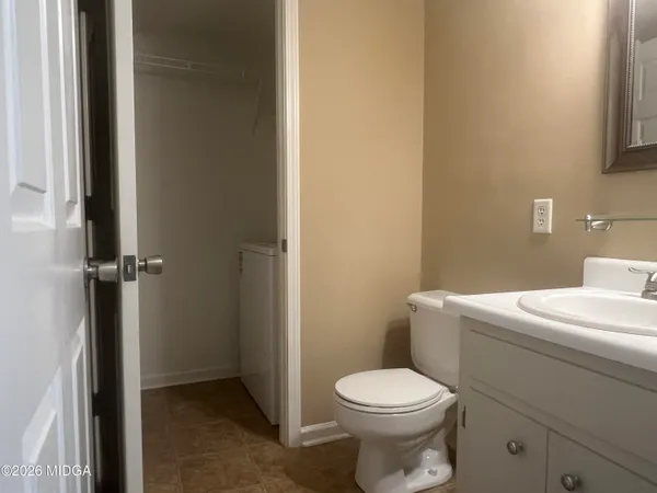 $1,400 | 137 North Springs Court, Macon, GA 31210