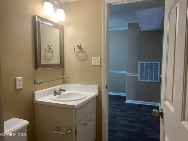 $1,400 | 137 North Springs Court, Macon, GA 31210