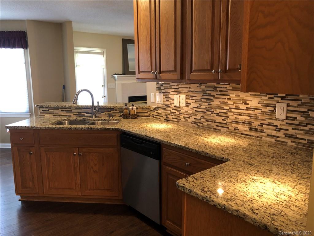 244 Laren Road Grover, NC 28073 - Photo 3 of 27
