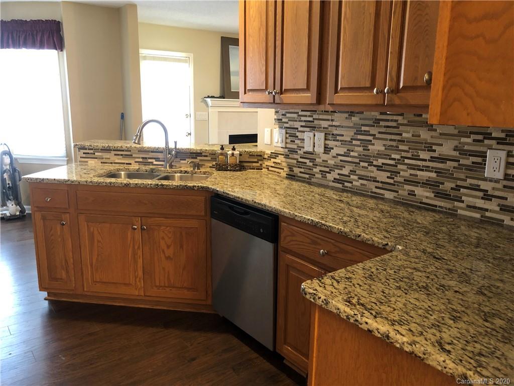 244 Laren Road Grover, NC 28073 - Photo 4 of 27