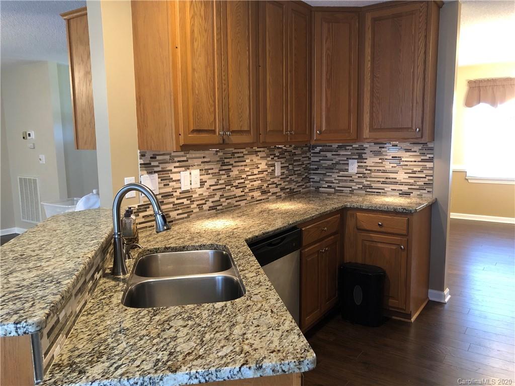 244 Laren Road Grover, NC 28073 - Photo 5 of 27