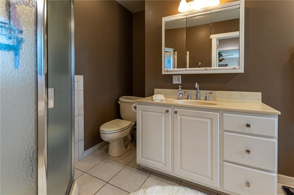 925 North Keel Ridge Road Hermitage, PA 16148 - Photo 17 of 47