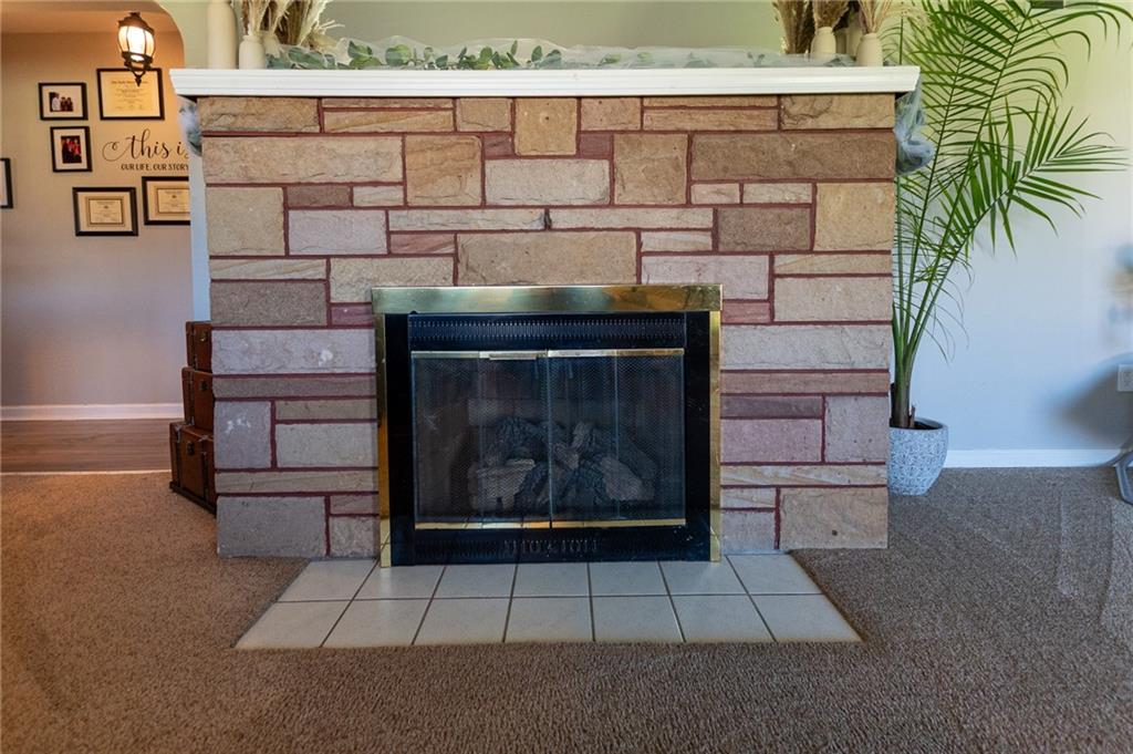 925 North Keel Ridge Road Hermitage, PA 16148 - Photo 5 of 47